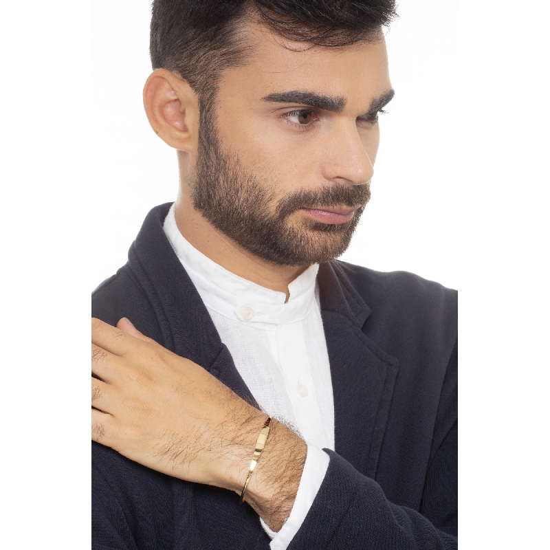 Armreif aus Gelbgold 750 mit Gravurplatte