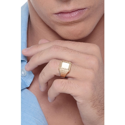 Herren Siegelring aus 18K Gelbgold