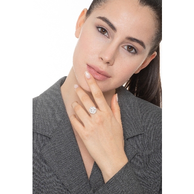 Weißgold Halo Ring mit Diamanten 