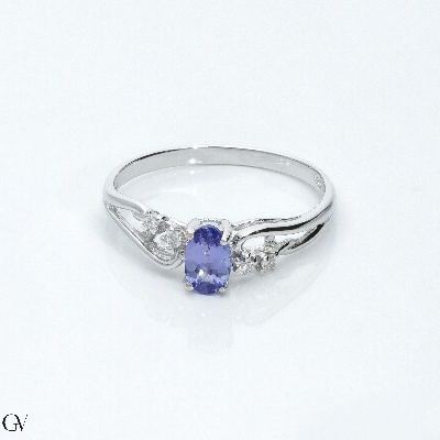 Tansanit Ring mit Diamanten Weissgold 18 Karat