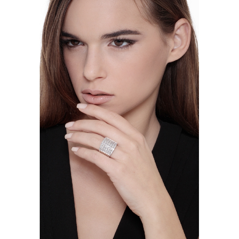 Bandring Weißgold 18Karat mit 7 Diamantreihen