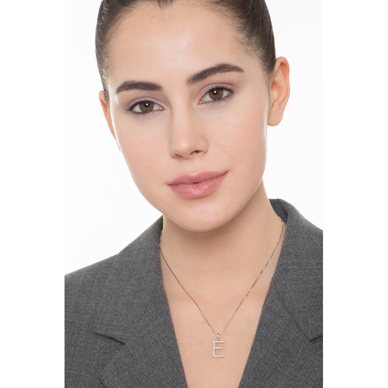 Damenkette mit Buchstabe E aus Diamanten