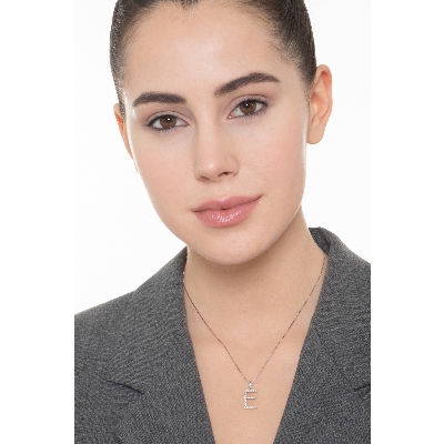 Damenkette mit Buchstabe E aus Diamanten