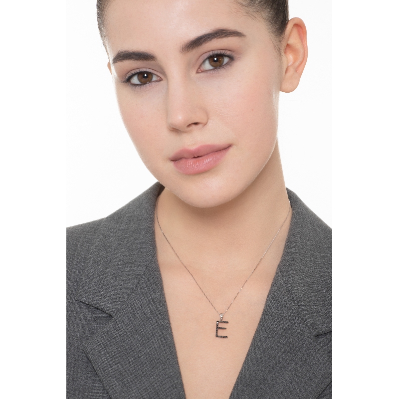 Anfangsbuchstaben Kette E aus Weißgold und schwarzen Diamanten