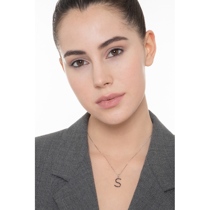 Anfangsbuchstaben Kette S aus Weißgold und schwarzen Diamanten