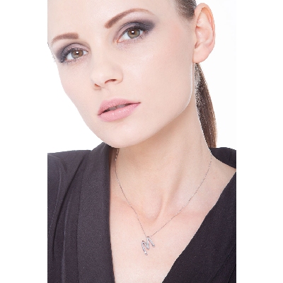 Buchstabe Kette M Weissgold mit Diamant