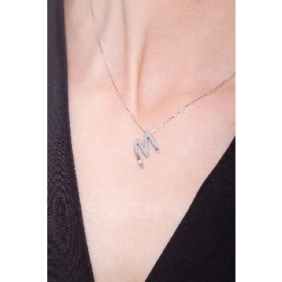Buchstabe Kette M Weissgold mit Diamant