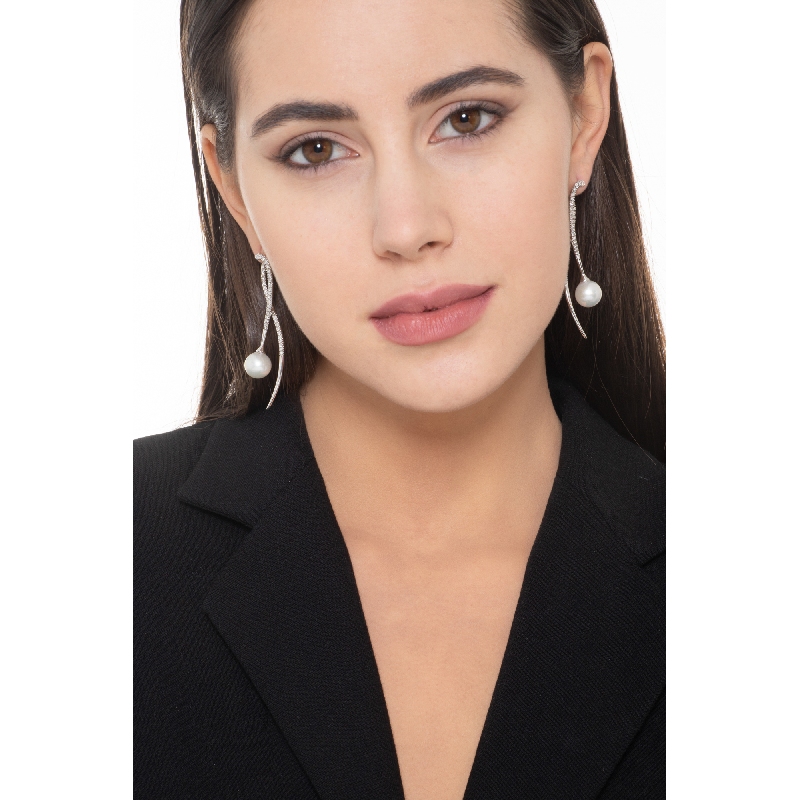 Design Ohrhänger mit Perlen und Diamanten 