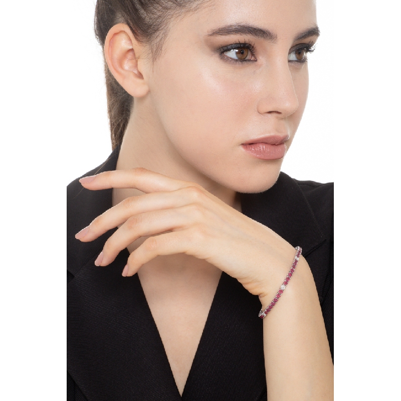 Weißgold 750 Tennisarmband mit Rubinen und Brillanten 