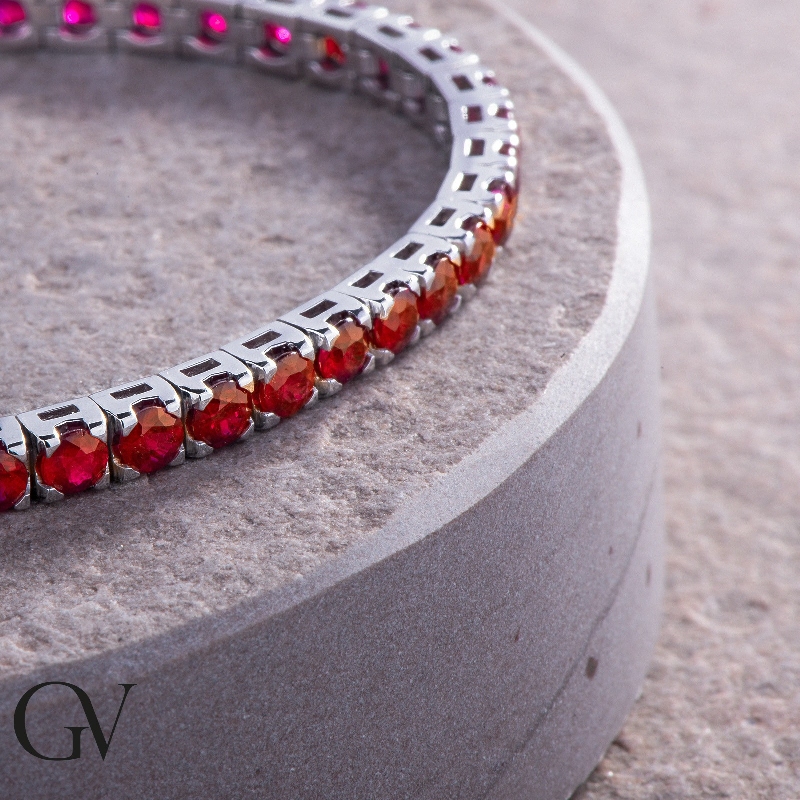 18K Weißgold Tennisarmband mit Rubinen 