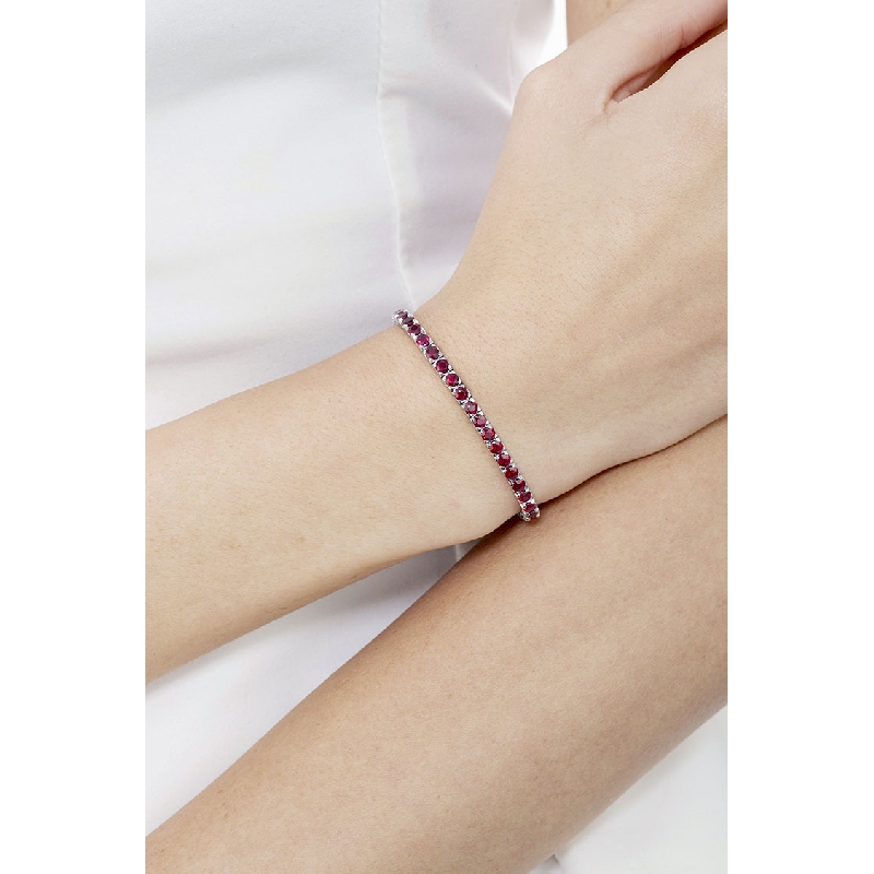 18K Weißgold Tennisarmband mit Rubinen 