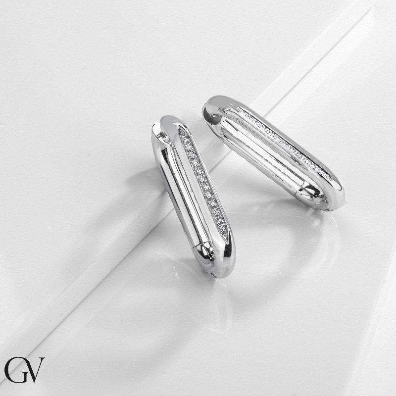 18k Weißgold ovale Diamant-Ohrringe 