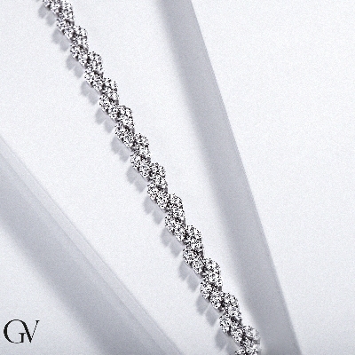 Weißgold 18k Damenarmband mit blattförmigen Diamanten 