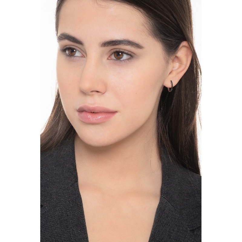 Ovale Ohrringe mit schwarzen Diamanten Weißgold