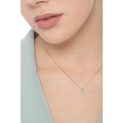 Kette mit Buchstabe E aus Weißgold und Diamanten