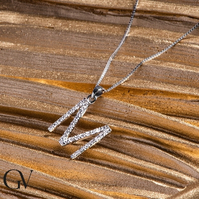 Buchstabenkette M Weißgold 750 mit Diamanten