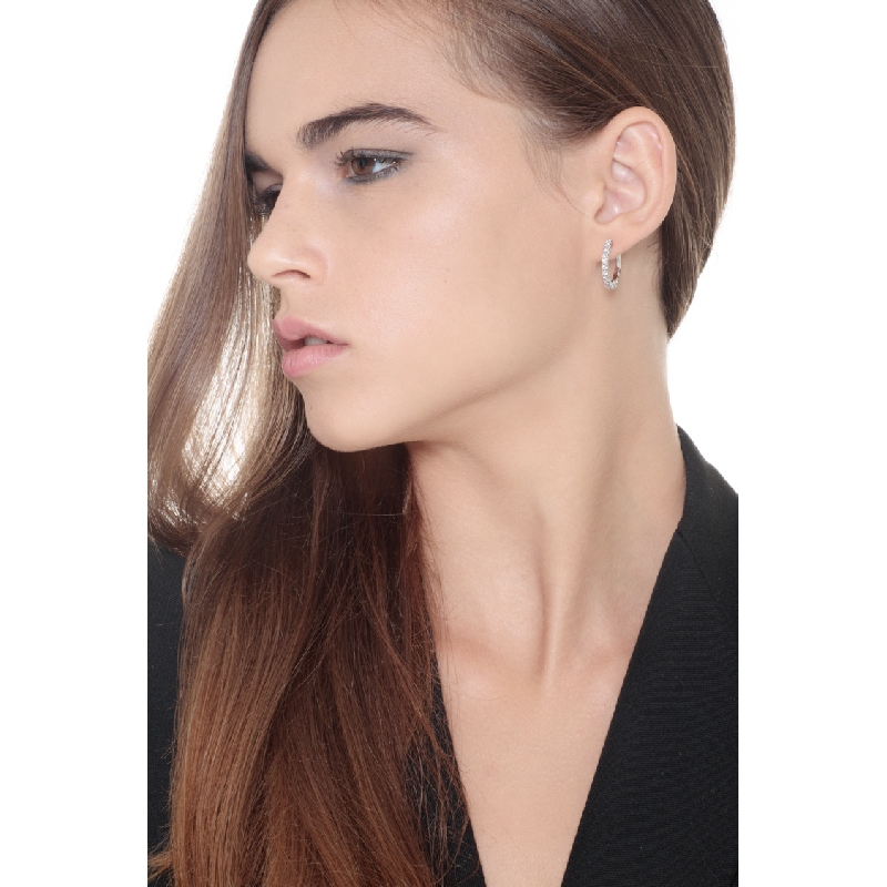 Creolen mit Diamanten aus 18K Weißgold