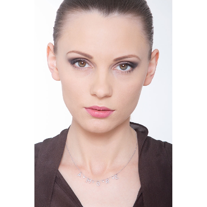 Halskette Weißgold mit Buchstaben AMORE aus Diamanten