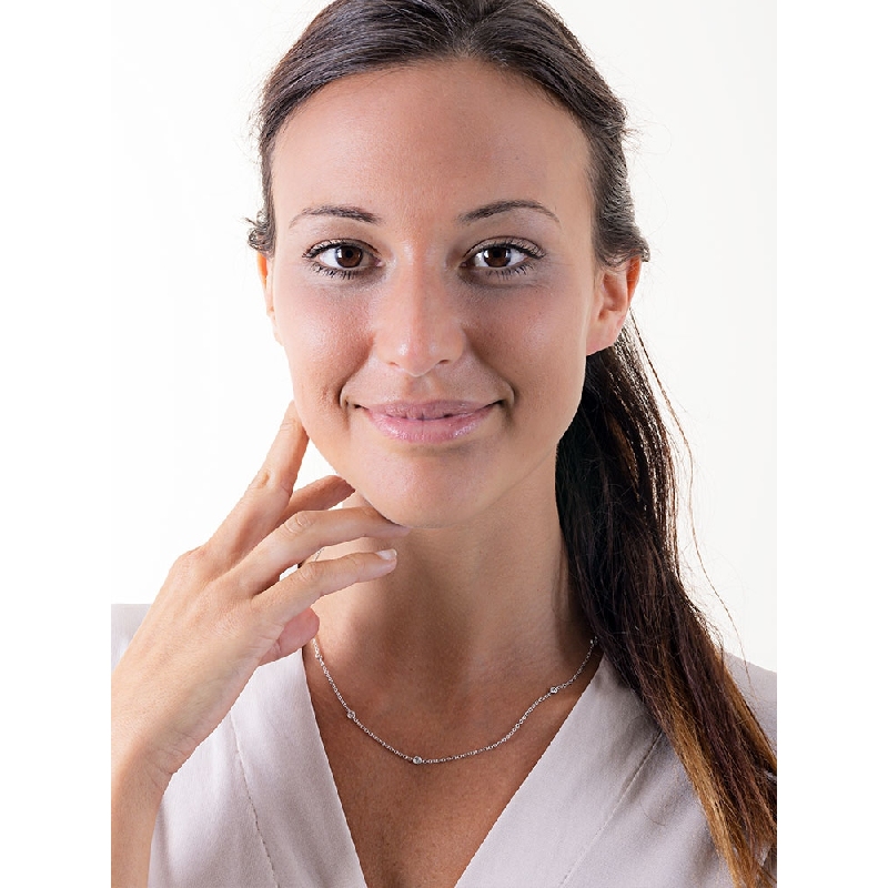 Weißgold 18k Halskette 9 Diamanten, 45 cm