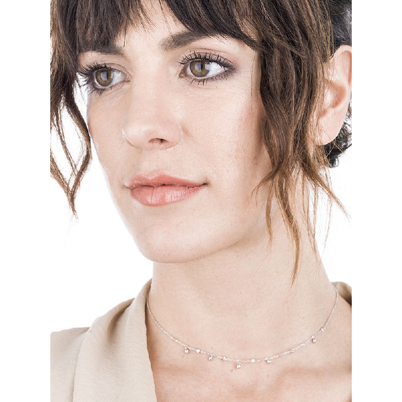 Weißgold Halskette mit Diamanten in tropfenförmigen Anhängern 