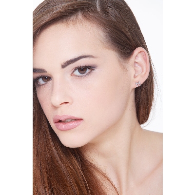 Einzelner Ohrring Diamant Buchstabe M 