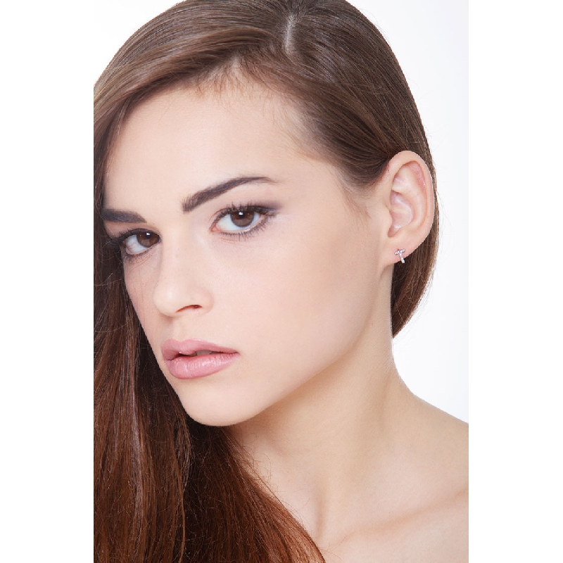 Ohrring mit Buchstabe T aus Weißgold 750 und Diamanten