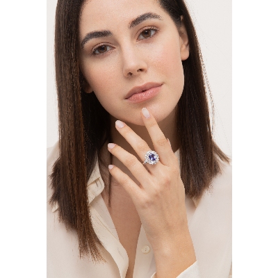 Halo Ring Tansanit Diamanten Weißgold 750