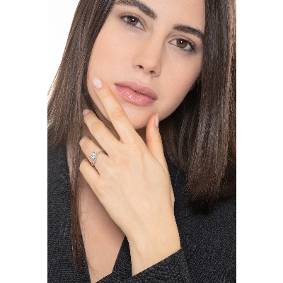 Verlobungsring Weißgold mit Diamanten 