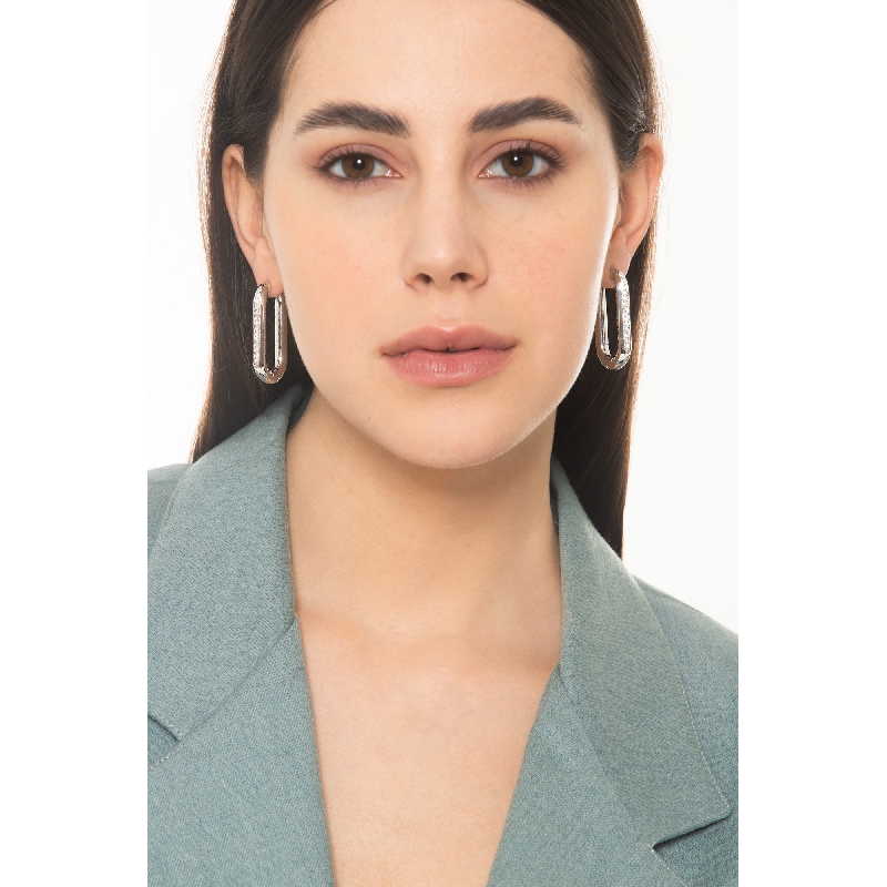 18k Weißgold ovale Diamant-Ohrringe 