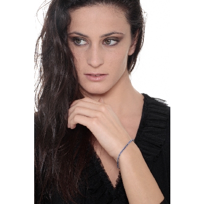 Tennis Armband Weißgold mit blauen Saphiren 