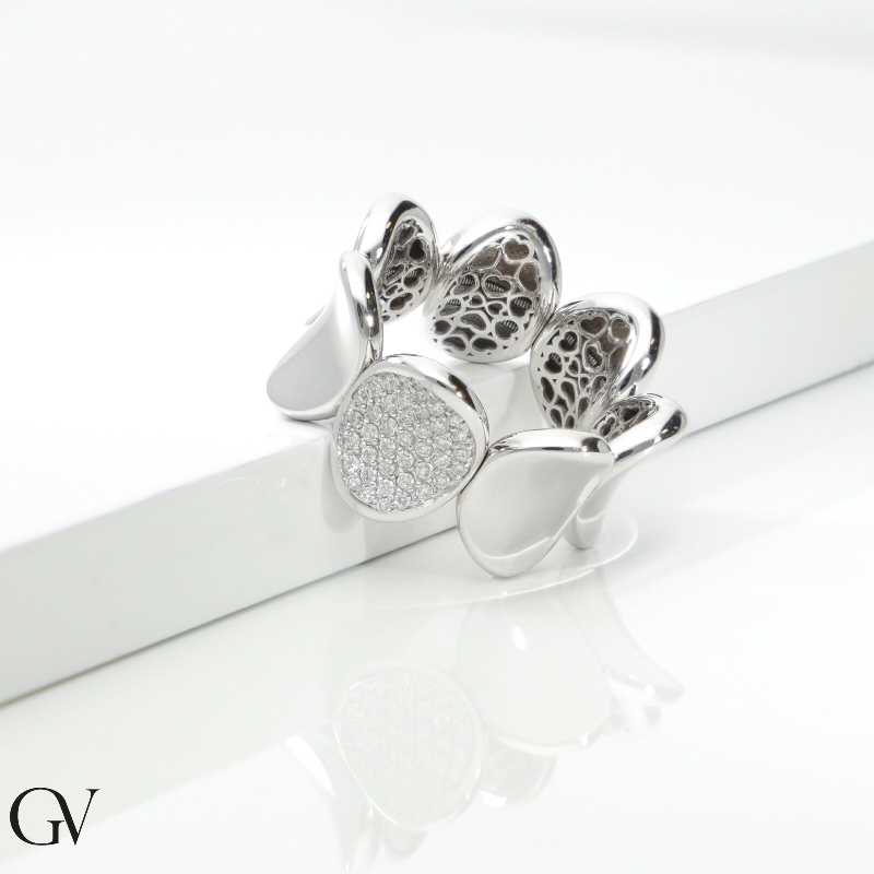 Elastischer Ring Weißgold 18K mit einem Diamanten-Pavé