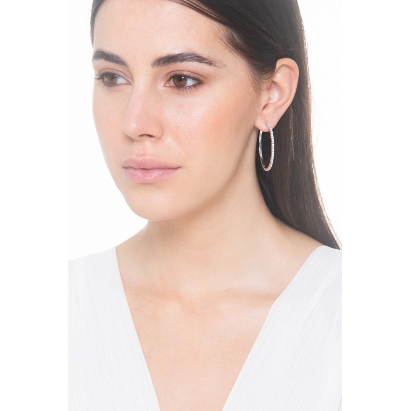 Creolen aus 18 Karat Weißgold mit Diamanten