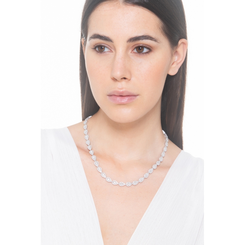 Halskette mit tropfenförmigen Diamanten Weißgold 