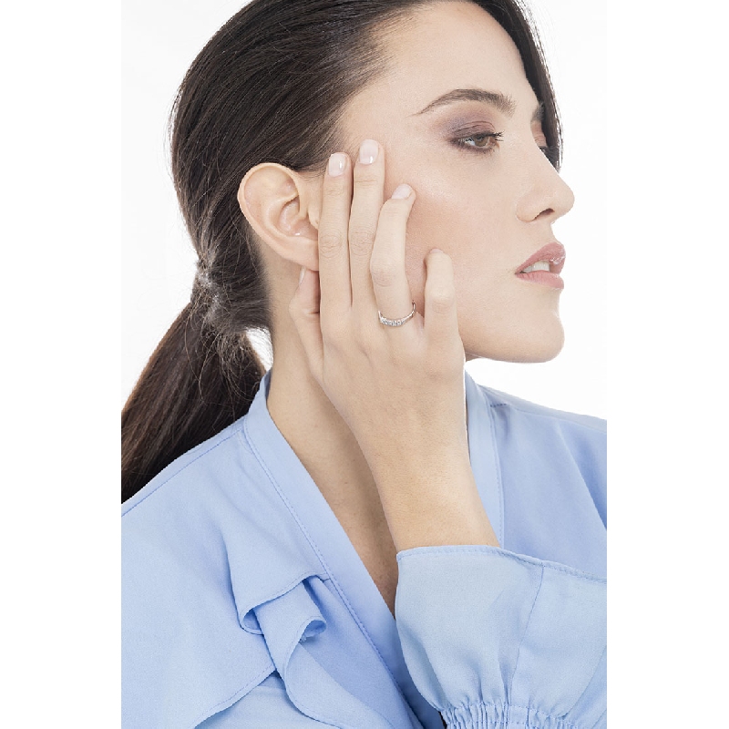 18K Weißgoldring mit 5 Brillanten 0,15 Karat