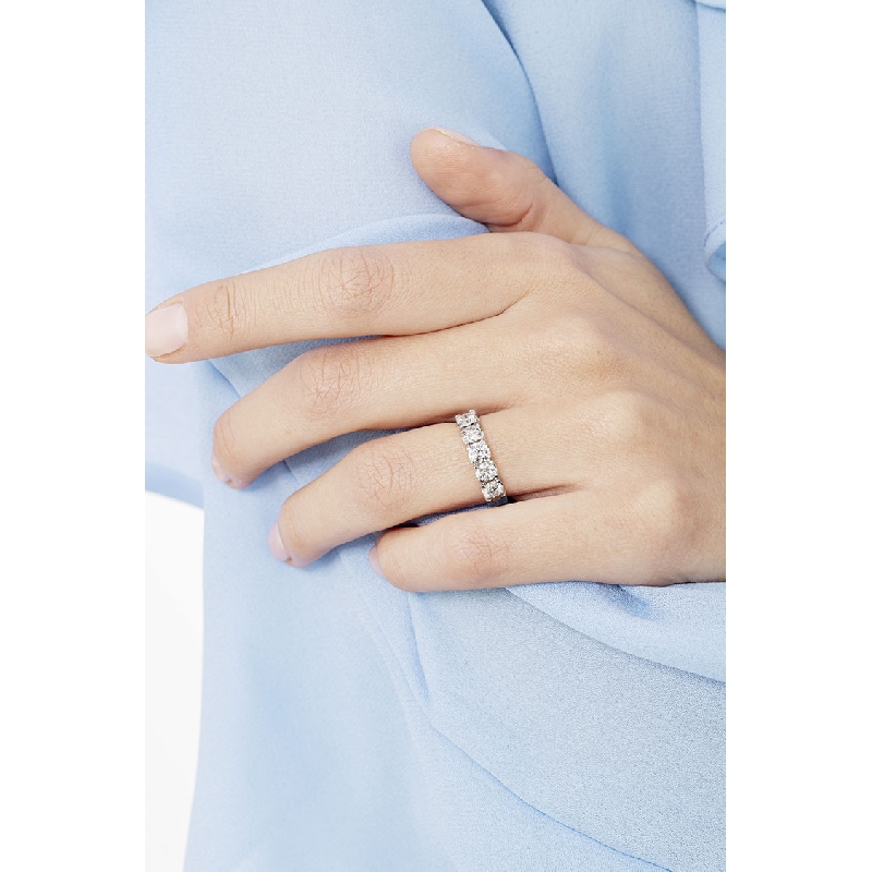 Diamantring Weißgold mit 5 Edelsteinen