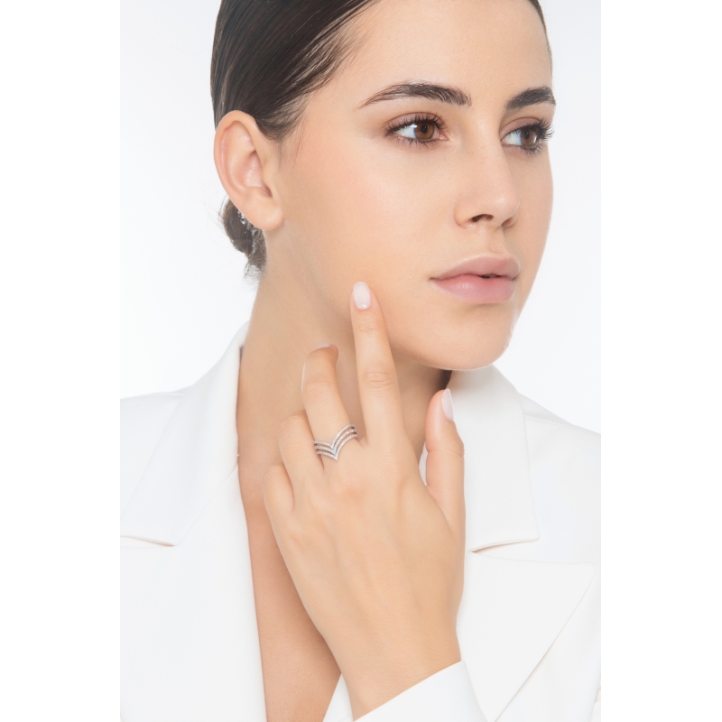 Bandring Weißgold V-Form mit drei Reihen Diamanten