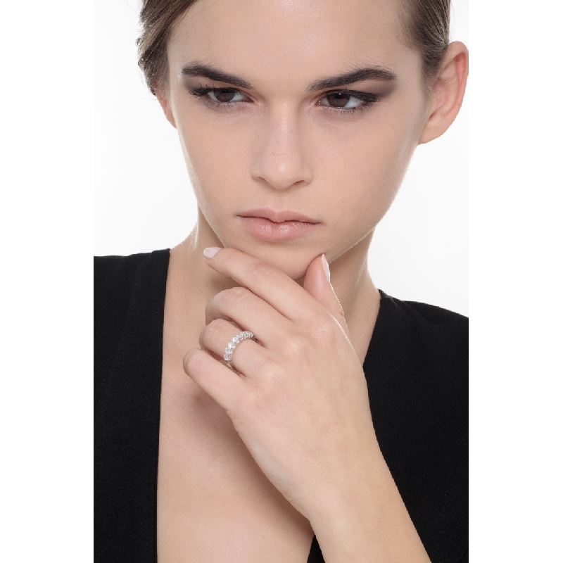 Diamantring Weißgold mit 7 Edelsteinen