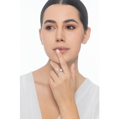 TOI&MOI Ring mit Perlen und Diamanten