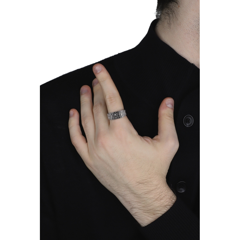 Herrenring Weißgold 750 mit schwarzen Diamanten Pavé