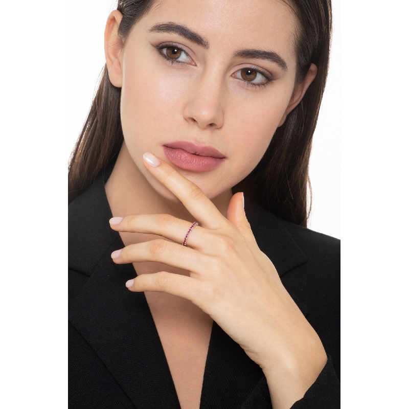 Eternity Ring aus 18 Karat Weißgold mit Rubinen