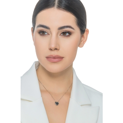 Kette aus Weißgold 18K mit Herz aus schwarzen Diamanten