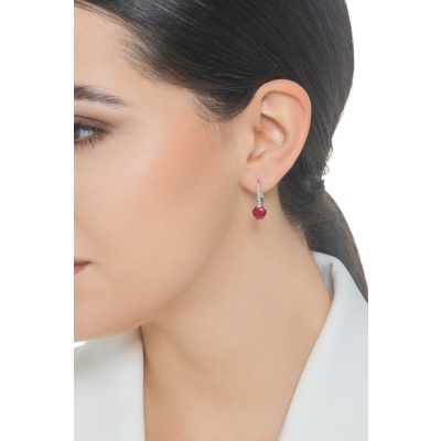 Ohrhänger aus Weißgold 750 mit Rubinen und Brillanten