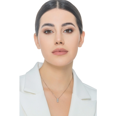 Weißgold 18K Damenkette mit drei Diamanten