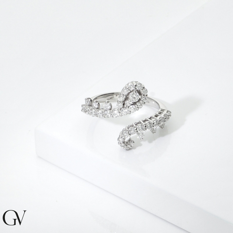 Designer Ring aus 18K Weißgold mit Diamanten 