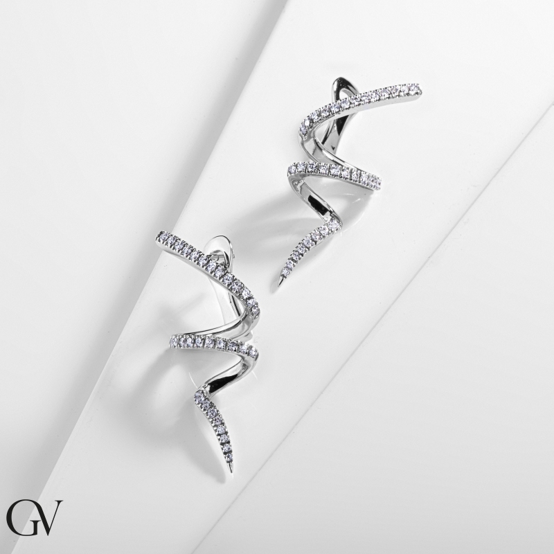Ohrhänger aus 18K Weißgold mit Diamanten