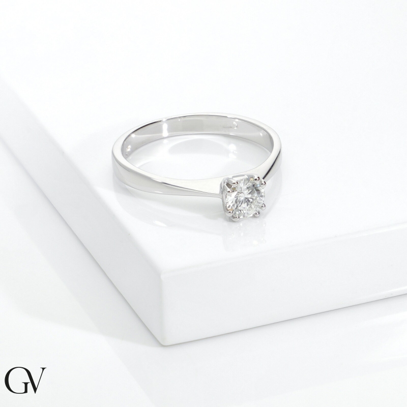Solitär Ring 0,40 kt Diamant Weißgold 18K