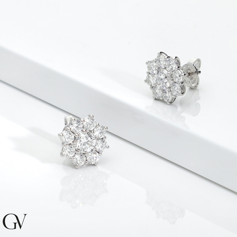 Ohrstecker 18K Weißgold mit Blumen aus Diamanten