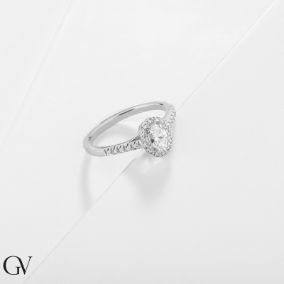Ring mit Diamant Ovalschliff 0.30 Karat GIA 18k Weißgold
