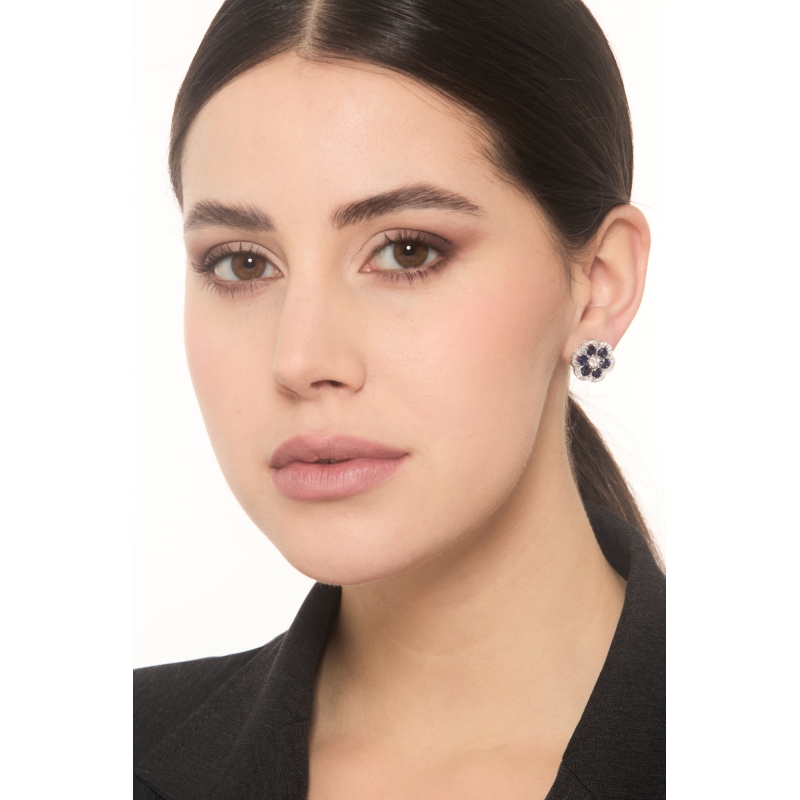 Ohrringe Blumen aus blauen Saphiren und Diamanten 