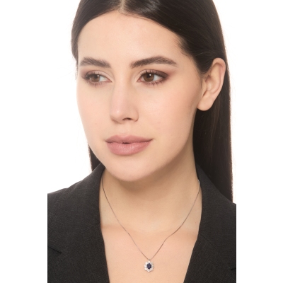 Weißgold 18K Halskette Halo Damen mit blauem Saphir und Diamanten